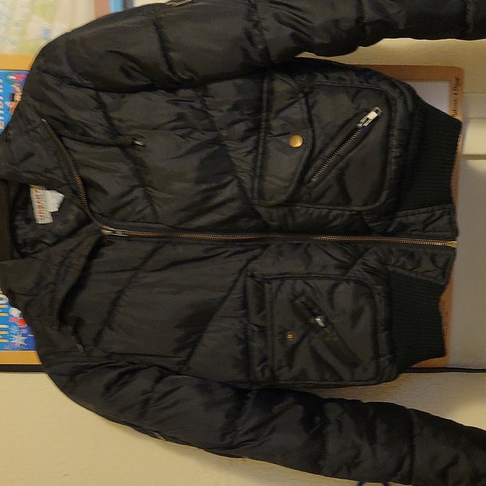 Waterproof quilted black jacket